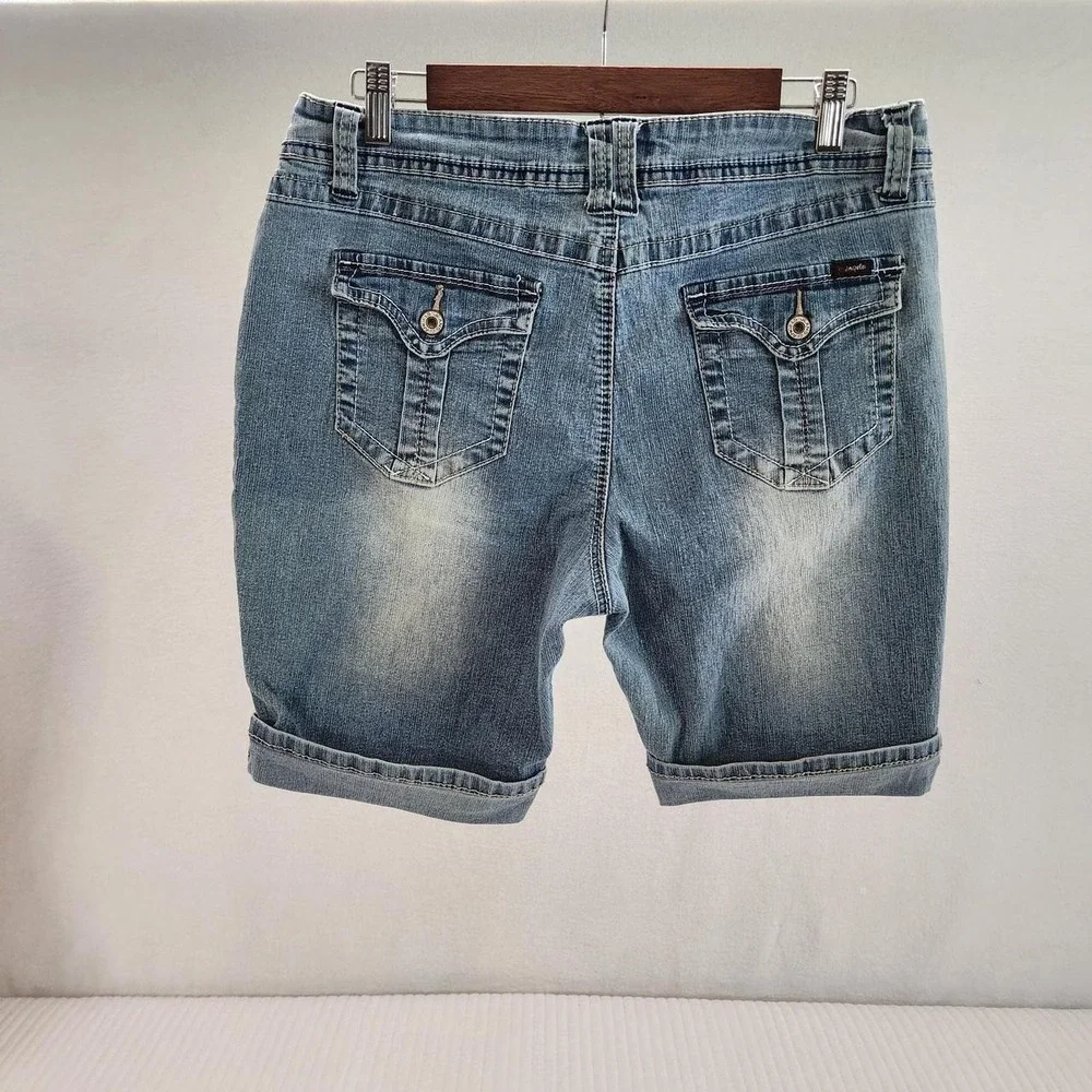 Angels Jeans Y2K Denim Bermuda Shorts 14 Light Wash Cuffed Jorts Flap Pockets